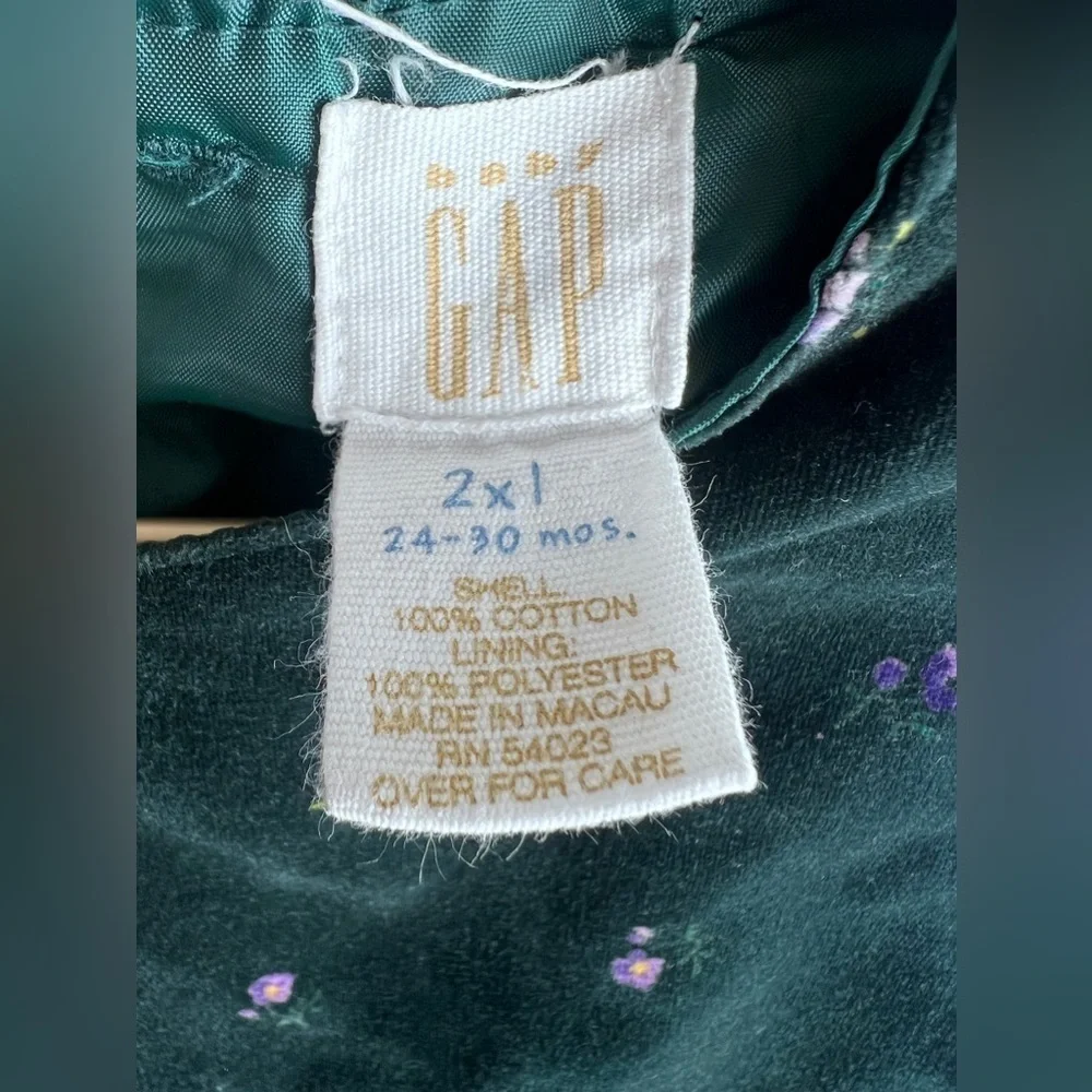 Vintage Baby Gap 24-30 months Velour Romper / Overall floral green.